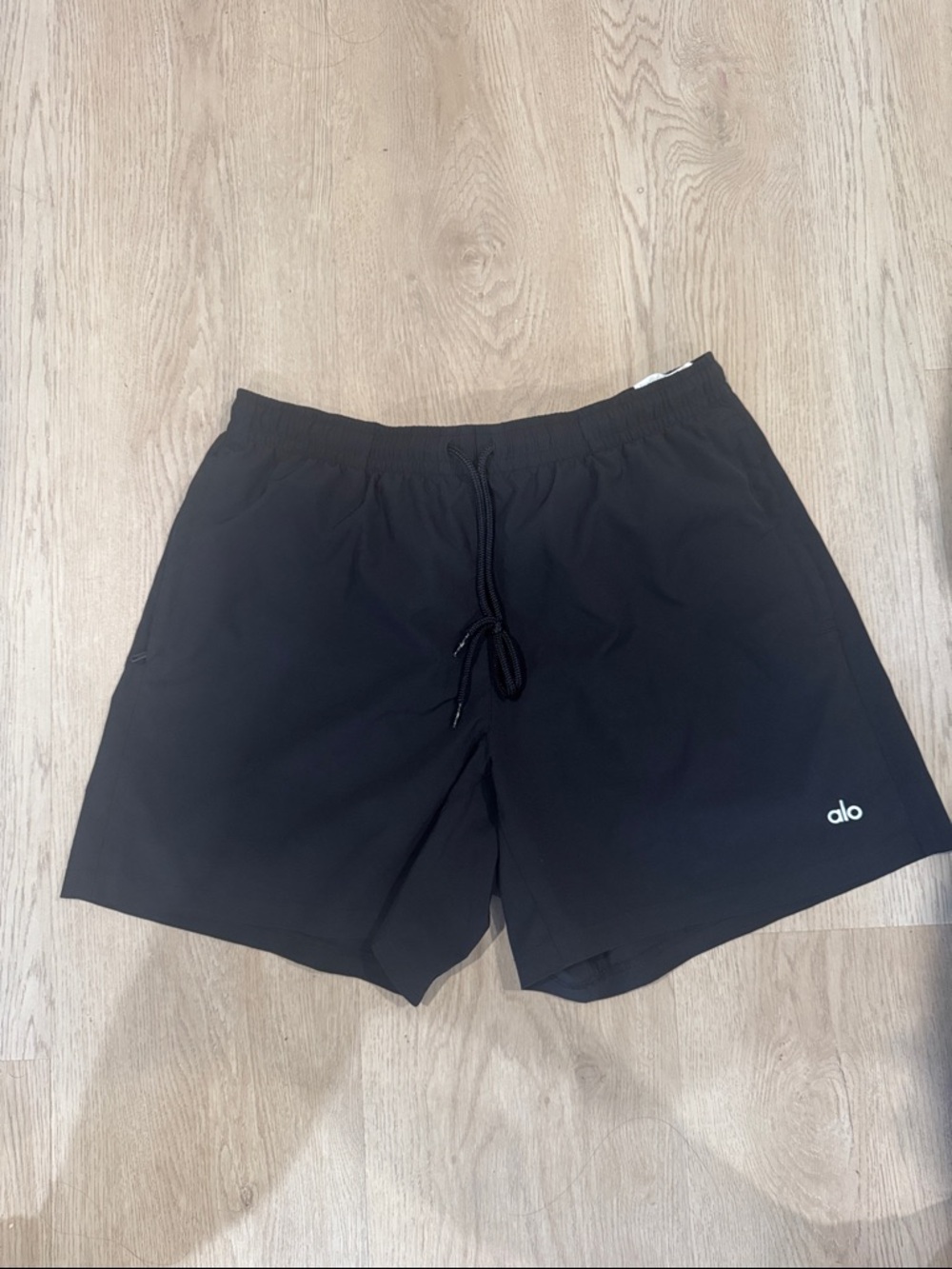 ALO Yoga Men’s Black Athletic Shorts with Subtle Logo